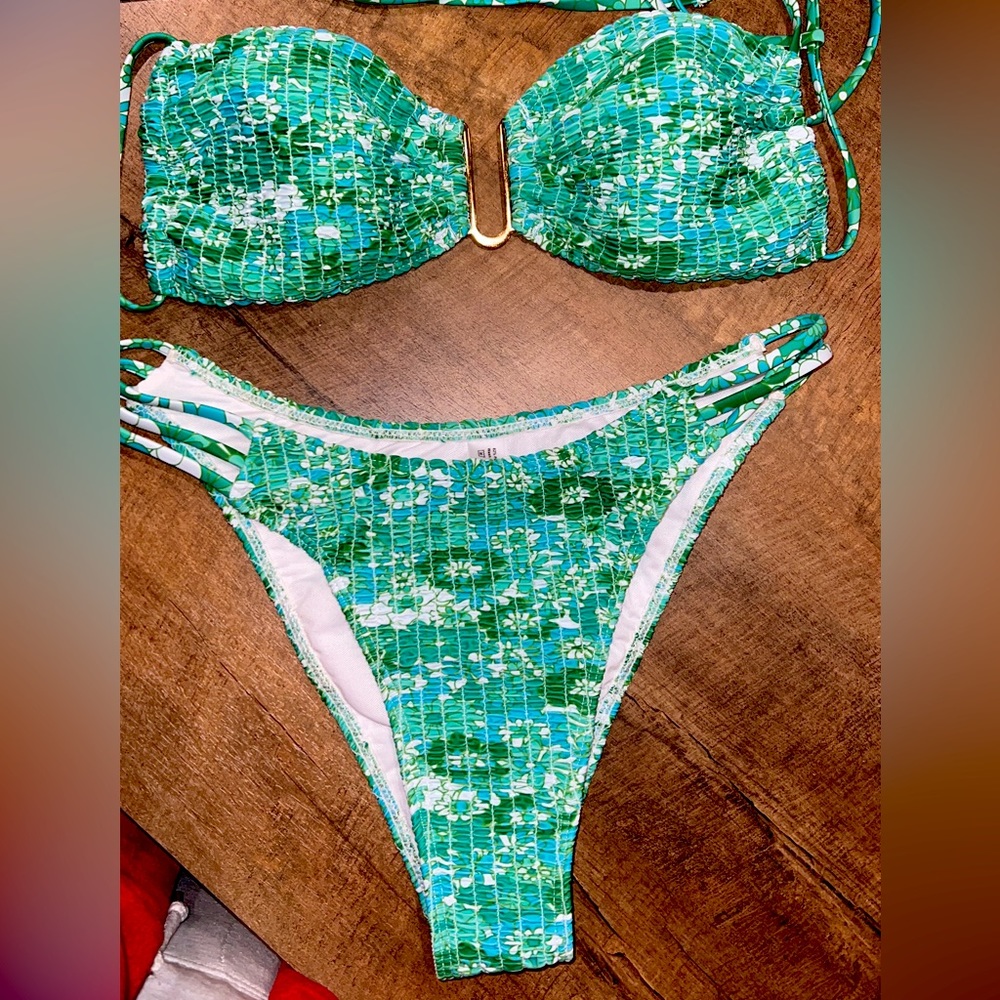 High-rise bikini set